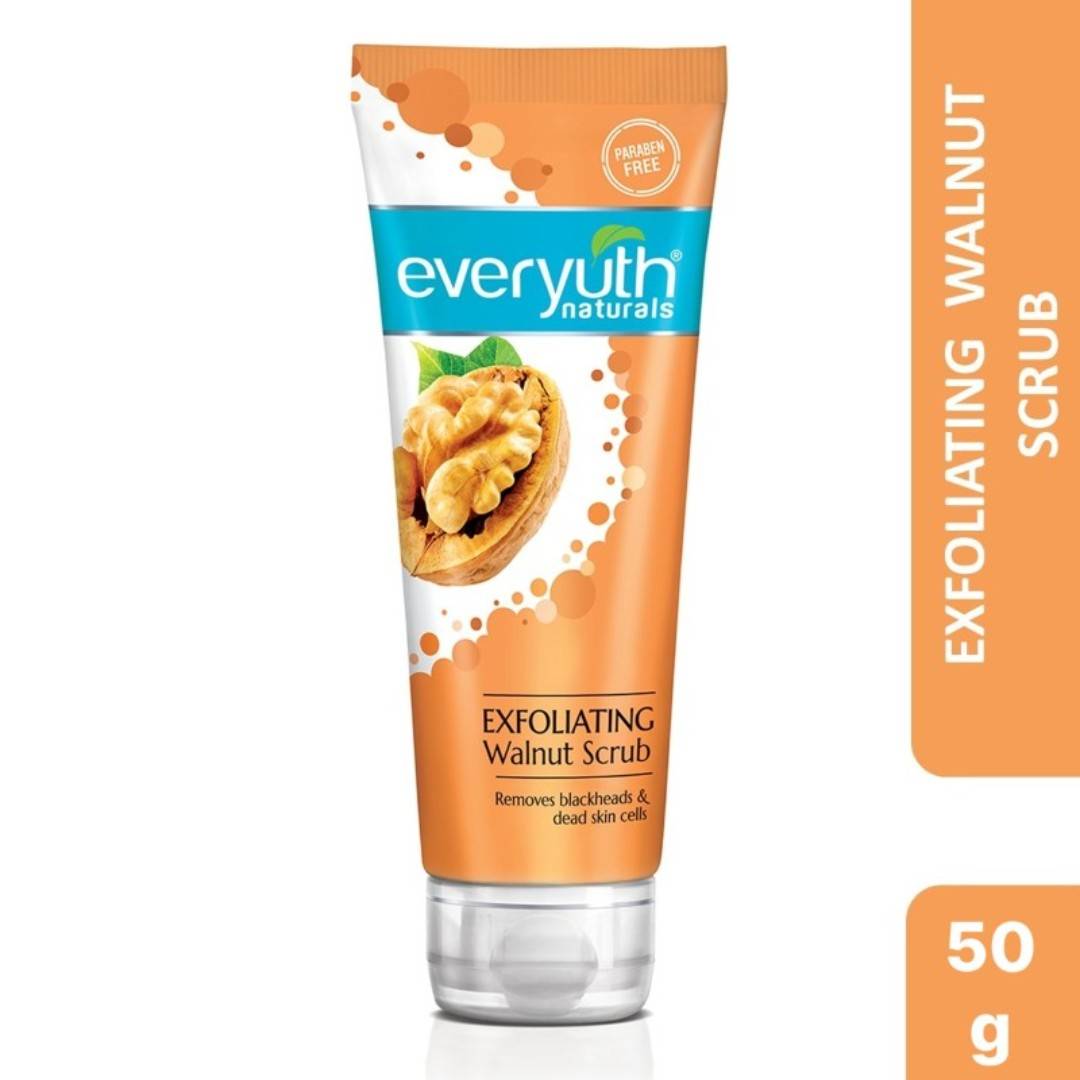 Everyuth Naturals Exfoliating Walnut Scrub, Gentle Face Scrub, Removes blackhead & dead skin cells