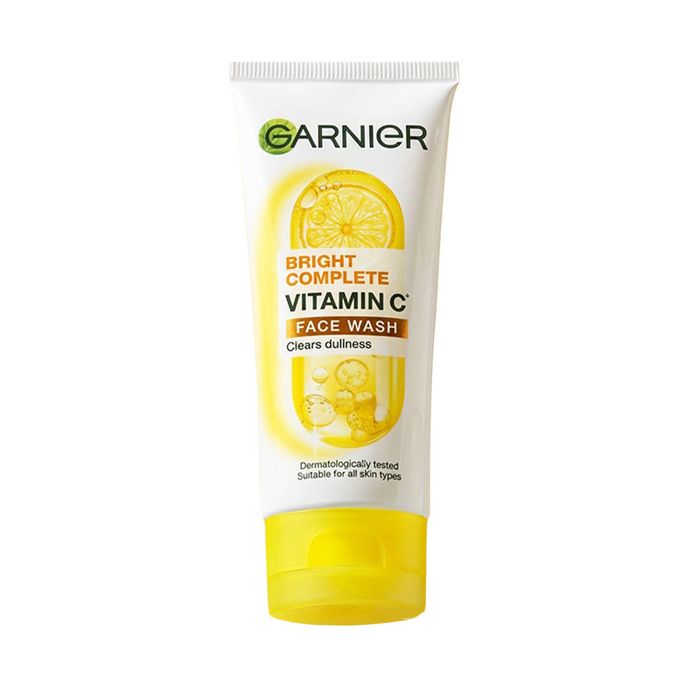 Garnier Vitamin C Gel Face Wash for Brighter Skin Gently Cleanses Skin & Removes impurities